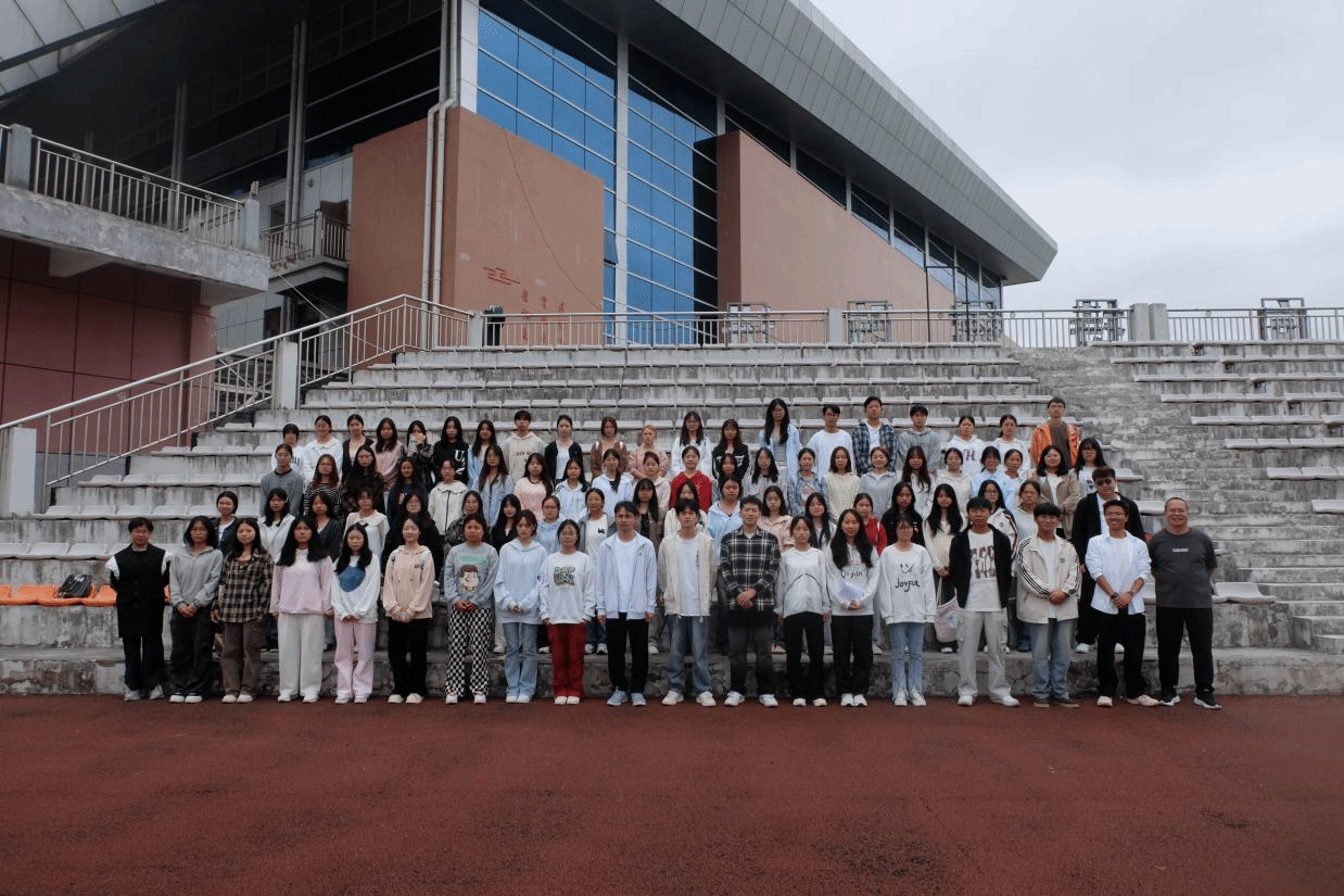 beat365官网阳光心理服务队举...