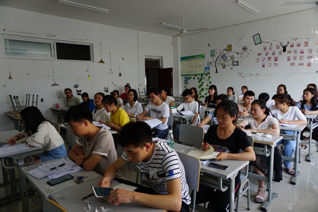 2 课题组内同学提问_副本.jpg