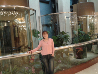 白强（教授 博士）