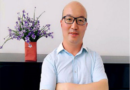 刘方林（副教授 博士）