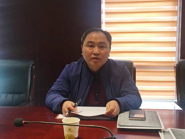张江林主持.JPG