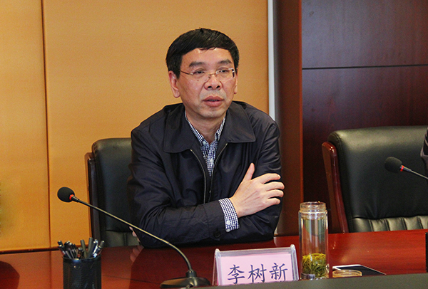 beat365官网与万山区召开合作办学洽谈会